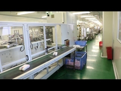 Nước dựa trên và hypoallergenic EDI Nước tinh khiết người lớn khăn lau ướt để làm sạch da